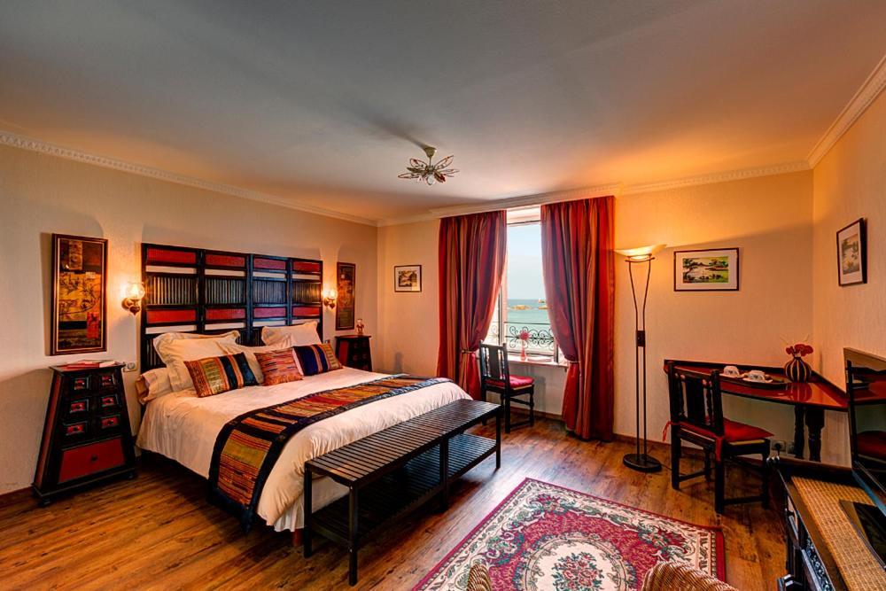 La Cameline Hotel ปลูกาส์นู ภายนอก รูปภาพ